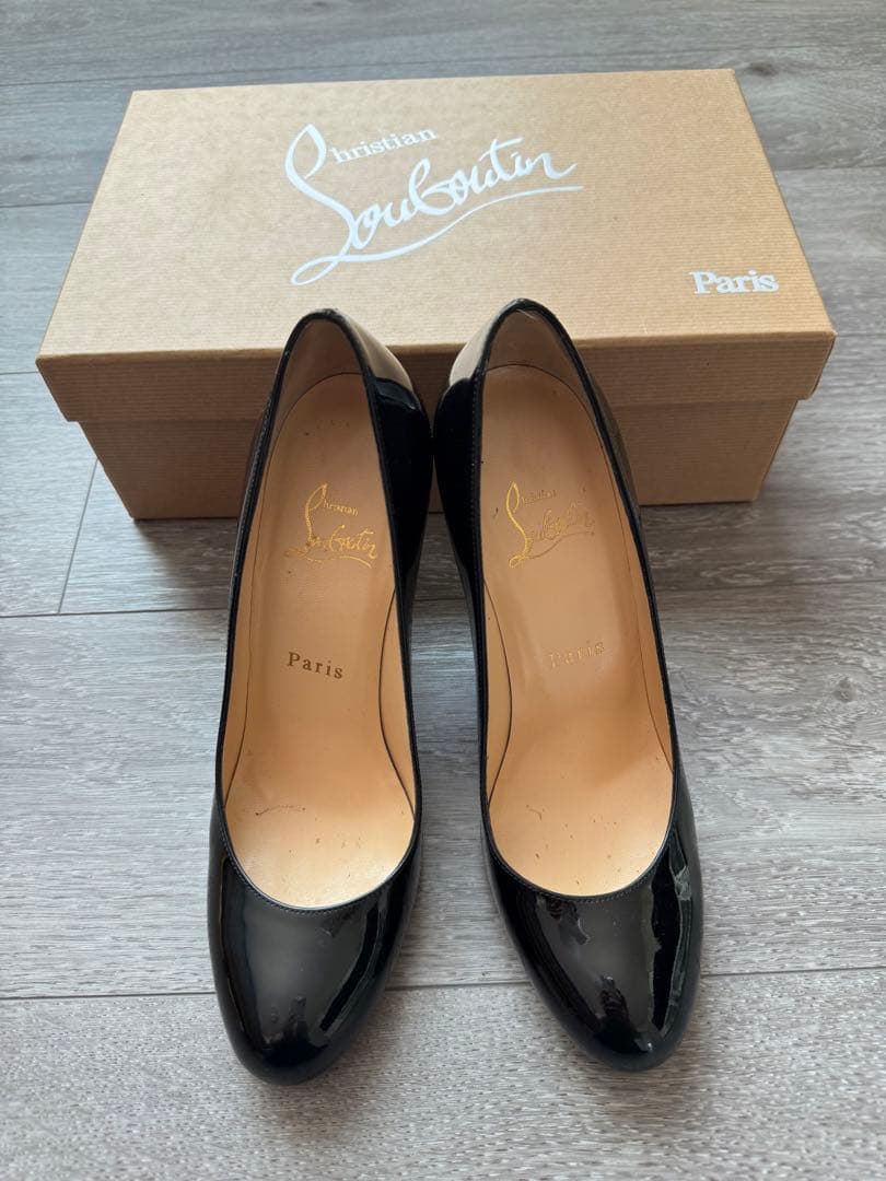 再々値下げ！美品クリスチャンルブタン ハイヒール