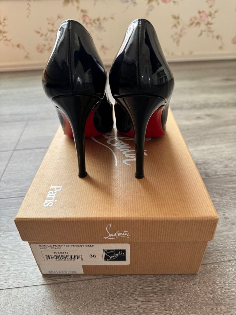 再々値下げ！美品クリスチャンルブタン ハイヒール