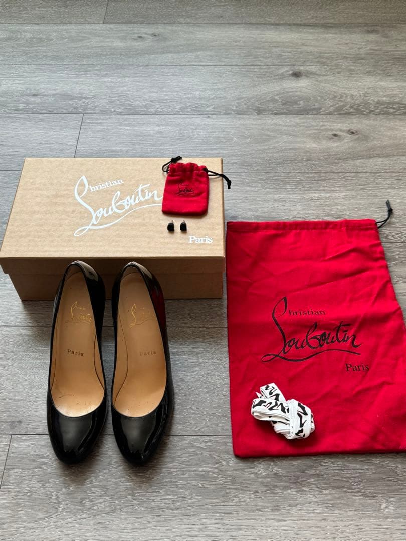 再々値下げ！美品クリスチャンルブタン ハイヒール