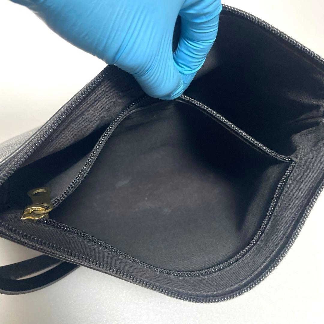 イルビゾンテ(ILBISONTE)ショルダーバッグ 本革 黒