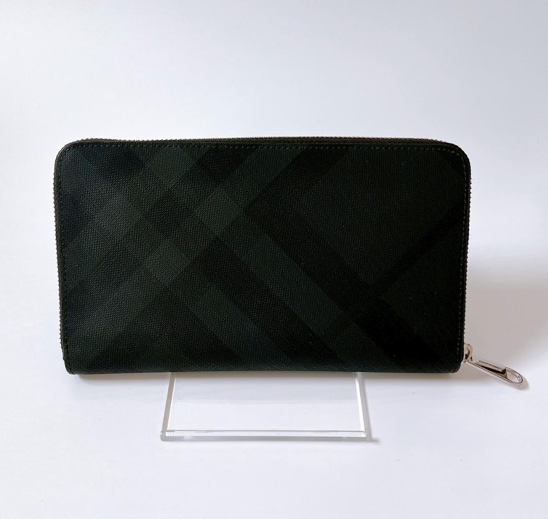 美品　BURBERRY バーバリー 長財布 ラウンドファスナー