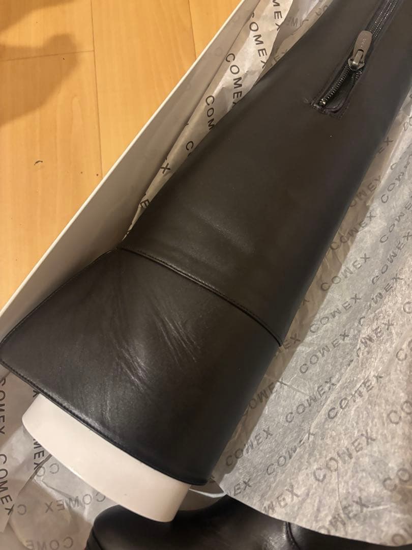 美品ほぼ新品未使用COMEX ブラック×レッド ニーハイブーツ 高ヒール 箱付き