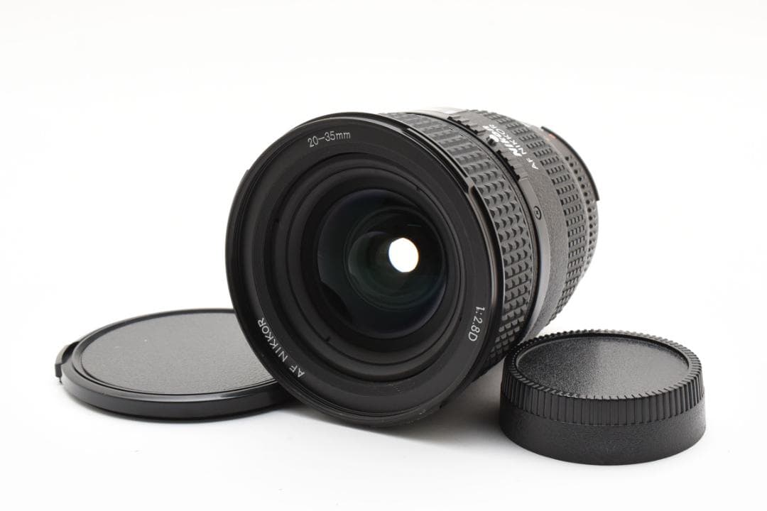 ニコン AF NIKKOR 20-35mm F2.8 D