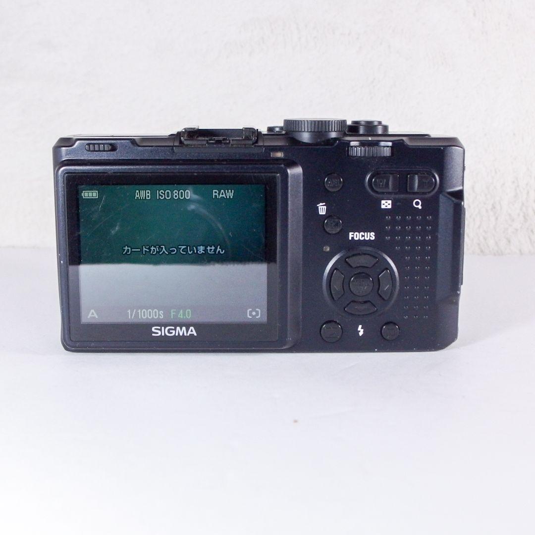 完動品 美品 希少 SIGMA シグマ DP1 DP2 充電器1個付