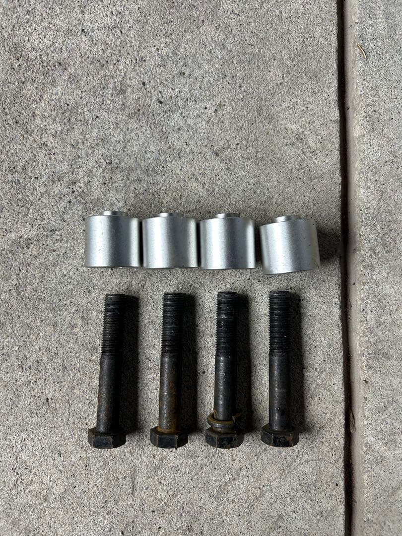 T-DEMAND 18〜21クラウン　ロールセンターアダプター　ショートナックル