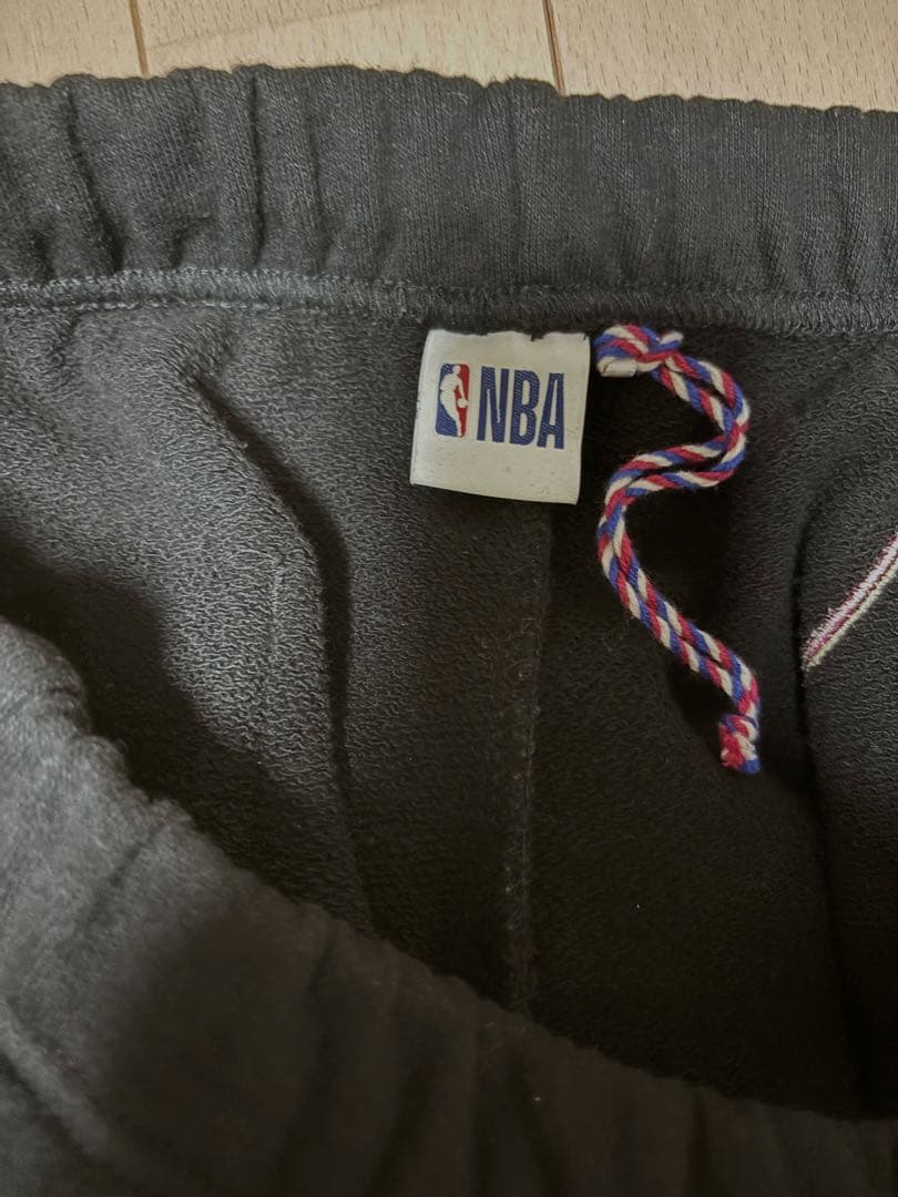 NBA ロゴ刺繍 [フリークスストア別注]ブラックパンツＬ