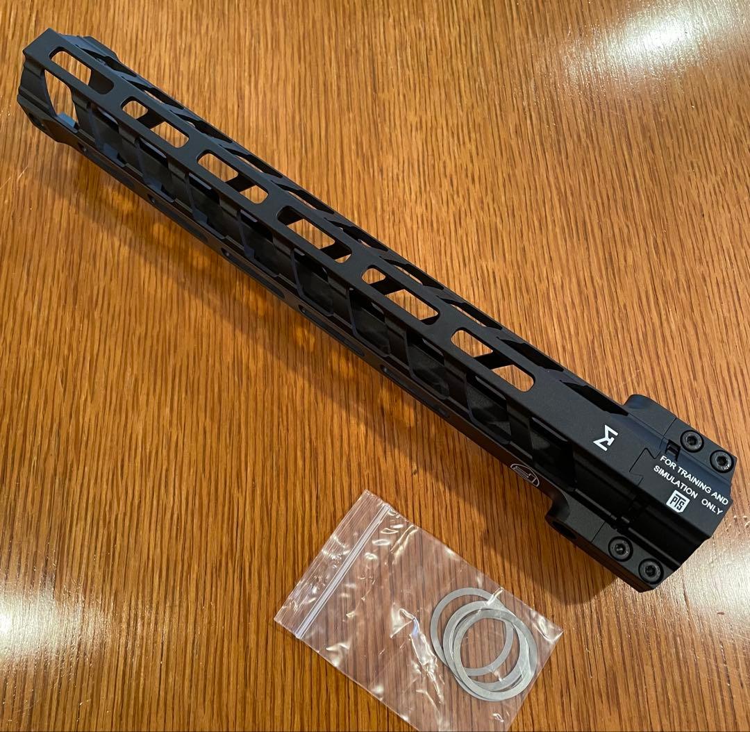 年末値下げ！SAAfortisタイプ　M-LOKレールハンドガード　12inch