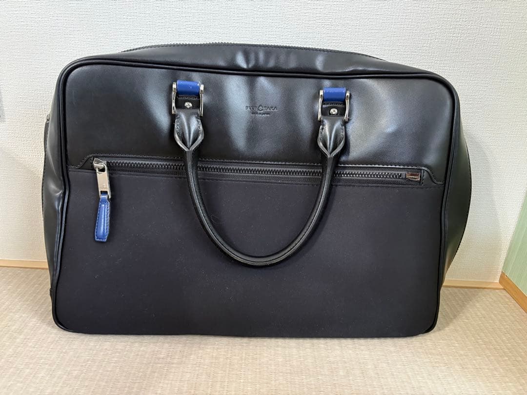 FLUTTAKA ビジネスバッグ ブラック