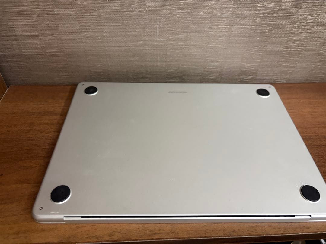 最終お値下げ　Apple MacBook Air M2 シルバーA2681