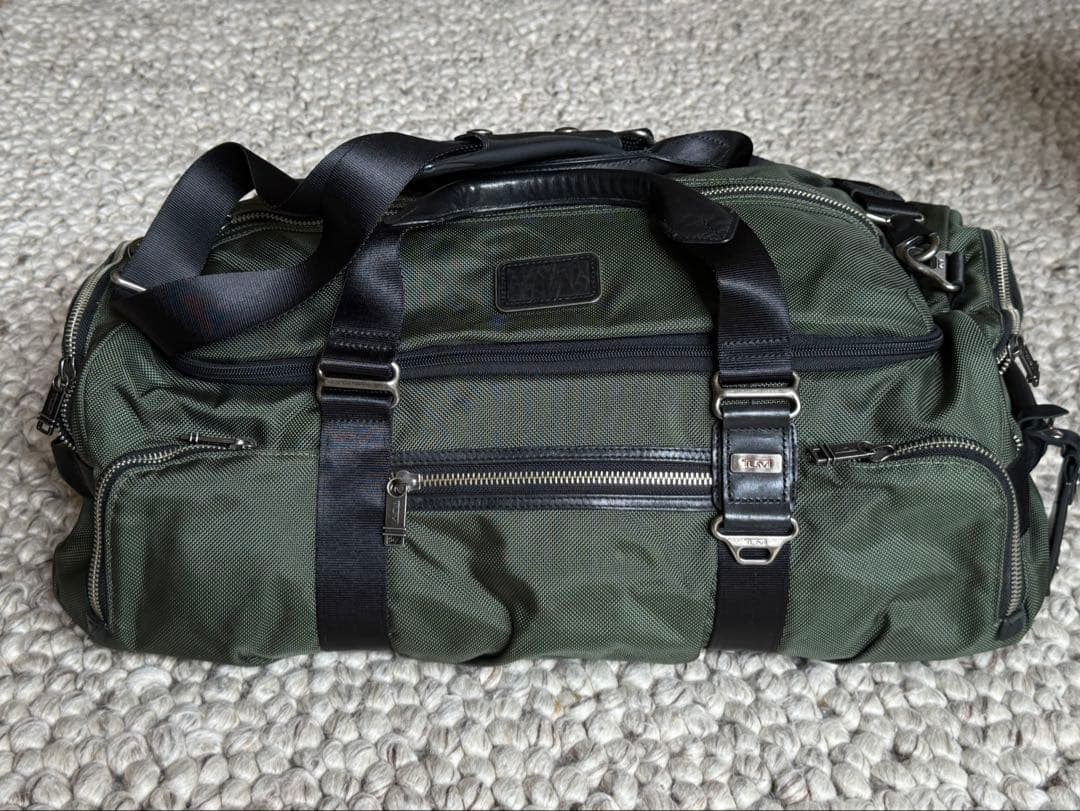 TUMI マグワイア ダッフル ボストンバッグ 22350SPHオリーブグリーン