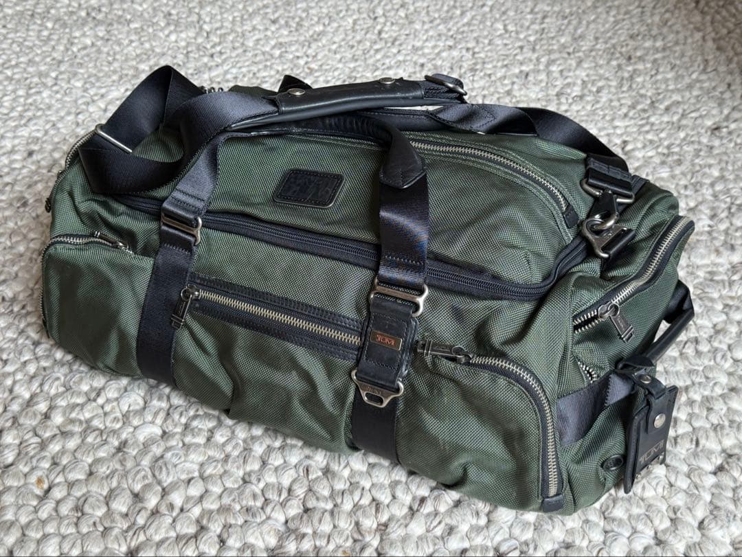 TUMI マグワイア ダッフル ボストンバッグ 22350SPHオリーブグリーン