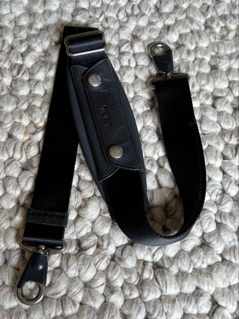 TUMI マグワイア ダッフル ボストンバッグ 22350SPHオリーブグリーン