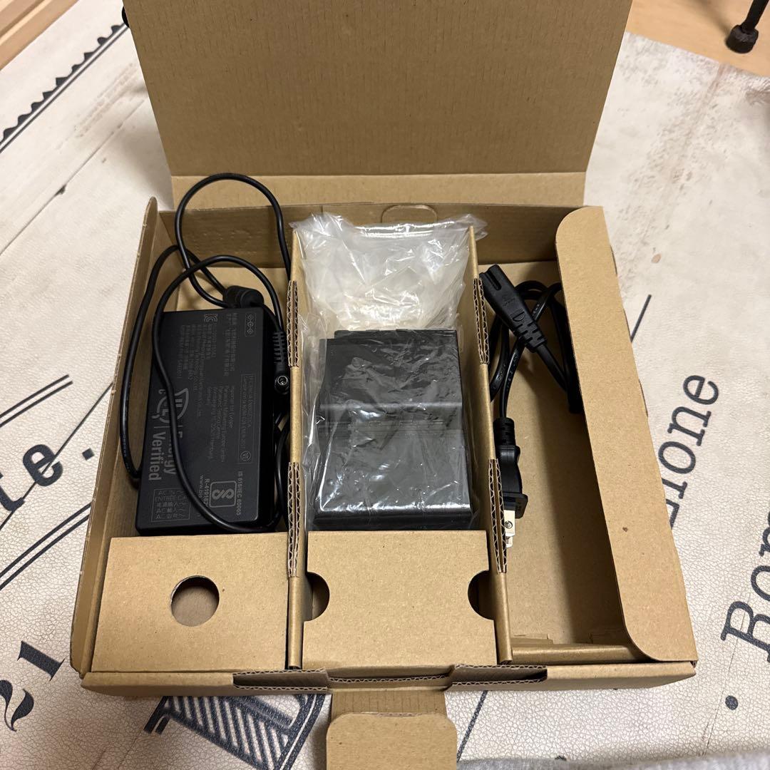 【美品】Panasonic HC-X1500 ハンドルセット　ビデオカメラ