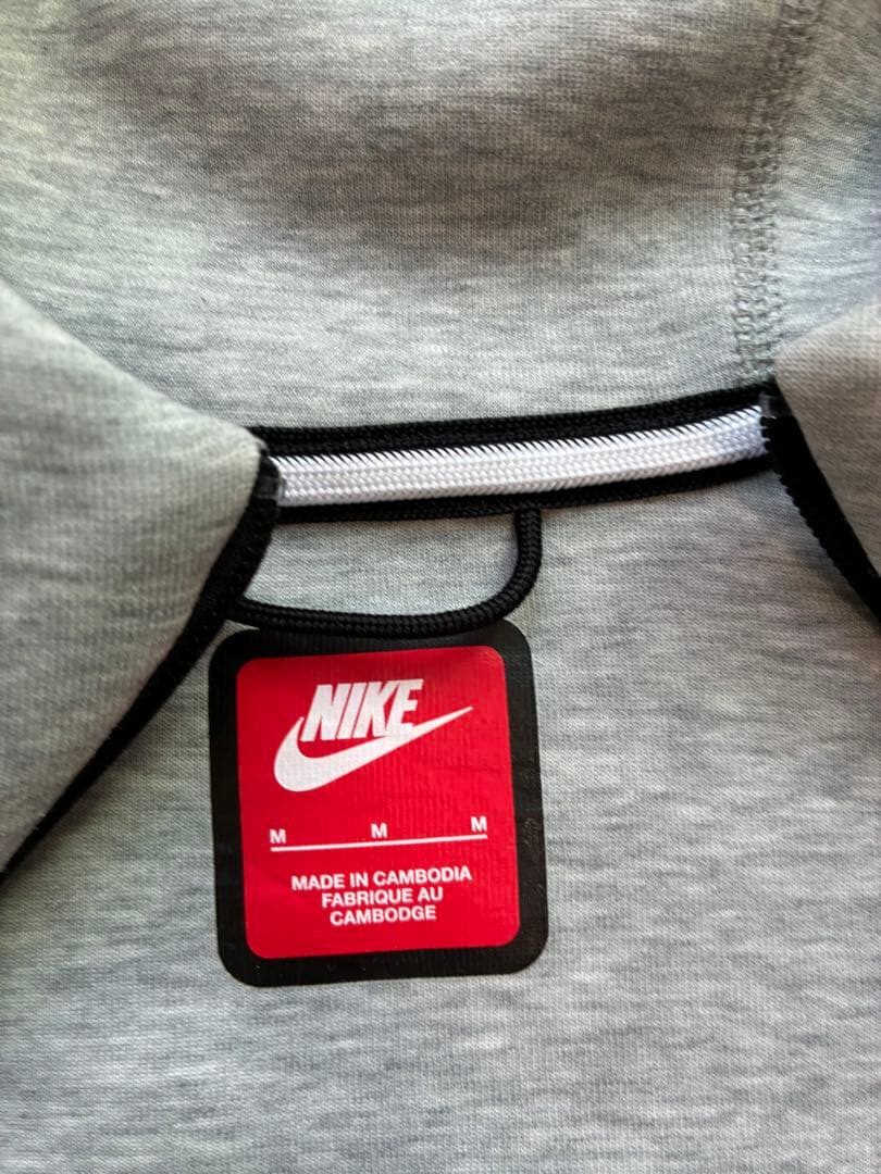 NIKEテックフリースセットアップ サイズM