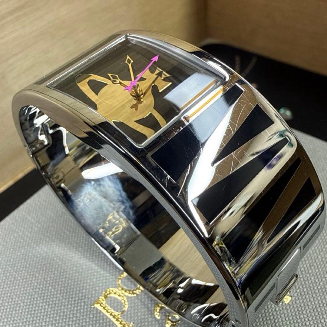腕時計 Vivienne Westwood バングルウォッチ
