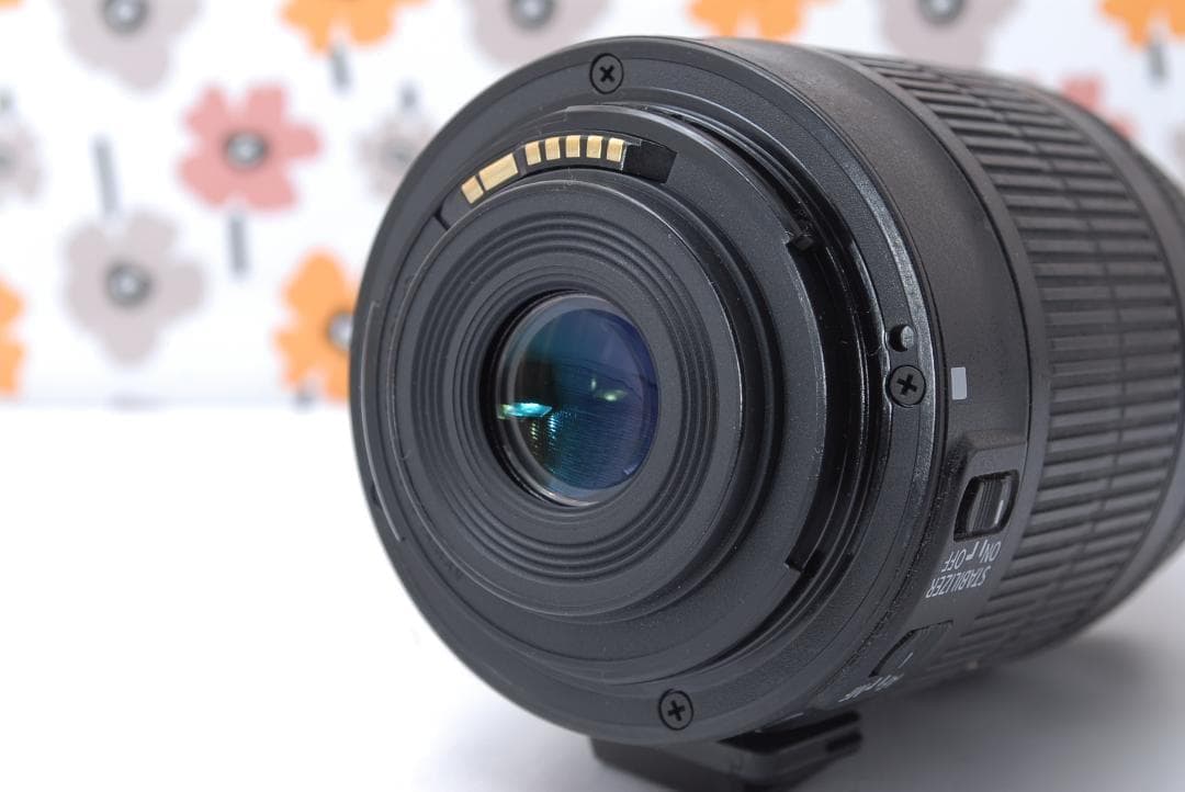 ❤Canon Kiss X7❤軽量＆高画質❤スマホ転送OK❤ショット数少ない❤