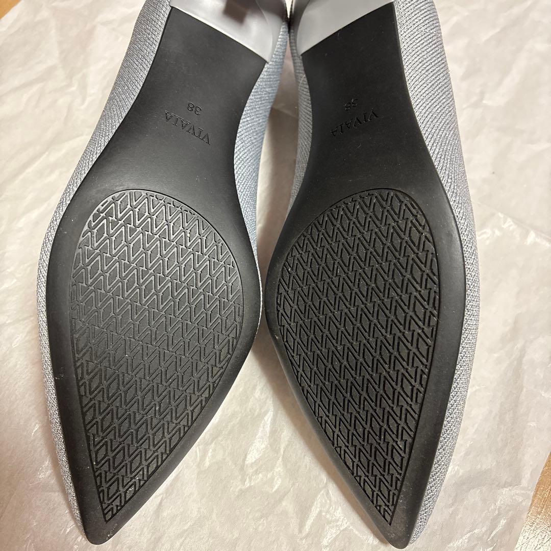 VIVAIA グレー ニット素材 ポインテッドトゥパンプス