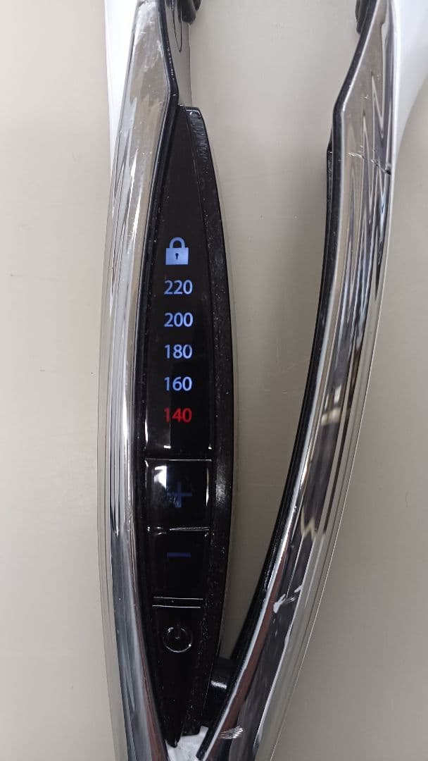 リファストレートアイロン