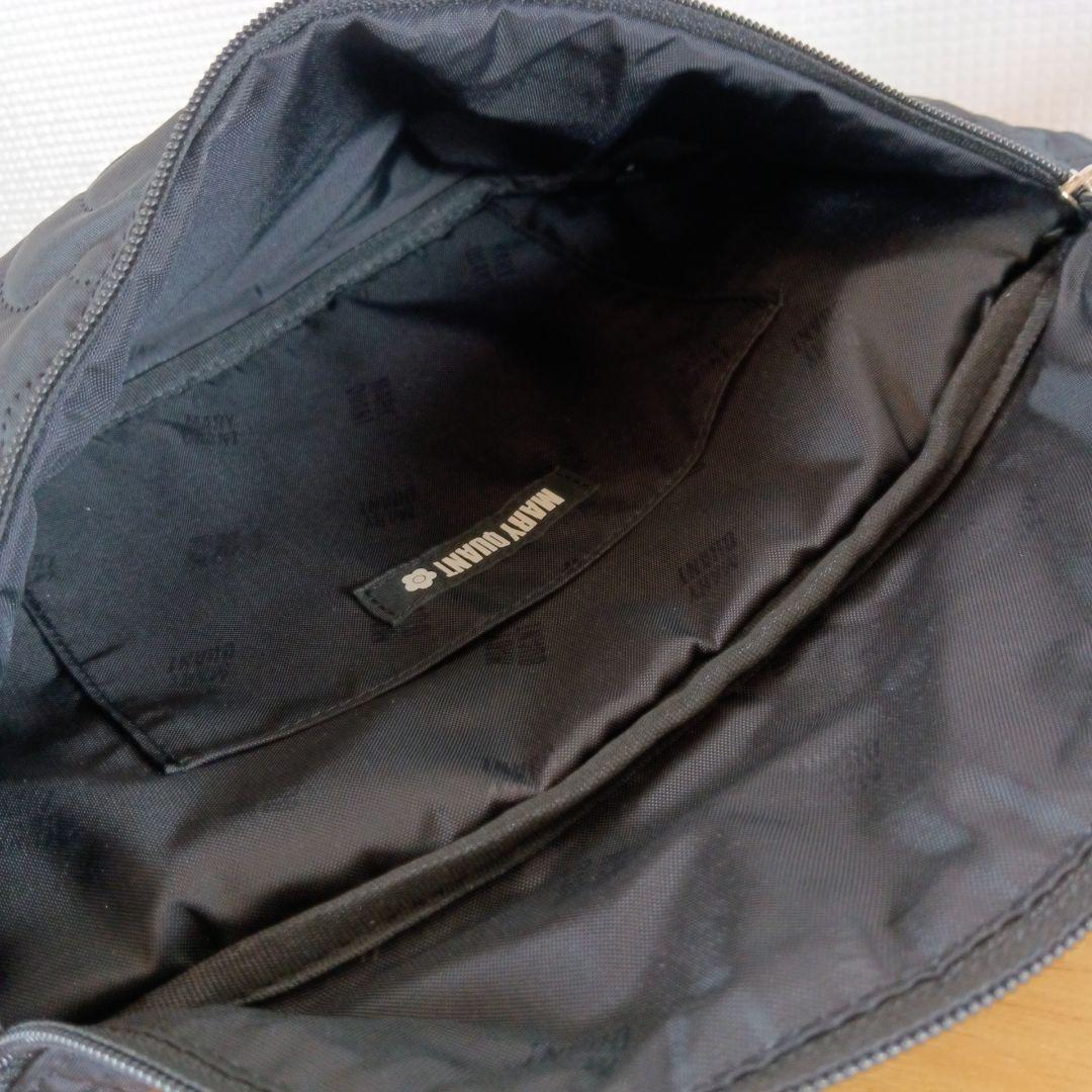 美品◆MARY QUANT ボディバッグ キルティング 花 デイジー ブラック