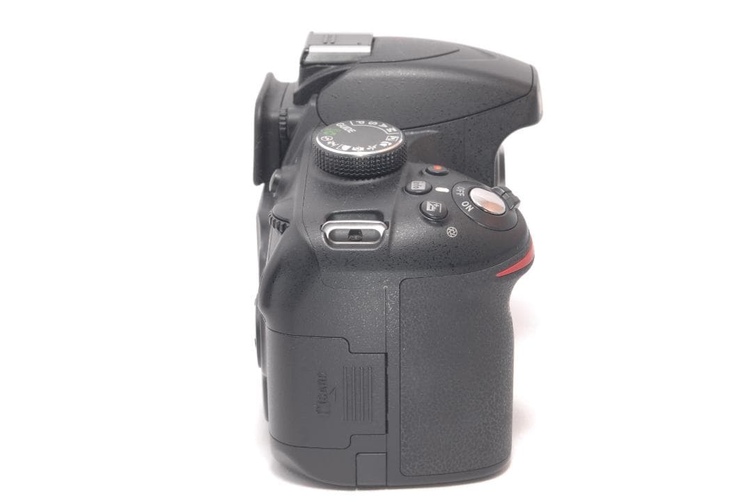 ⭐️手ぶれ補正レンズ⭐️Nikon D3200　ニコン　デジタル一眼レフ