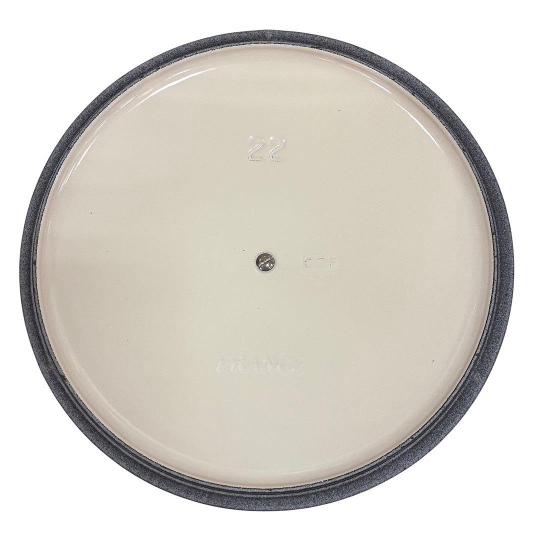 【新品未使用】ルクルーゼ　Le Creuset 鍋 ココット・ロンド 22 cm