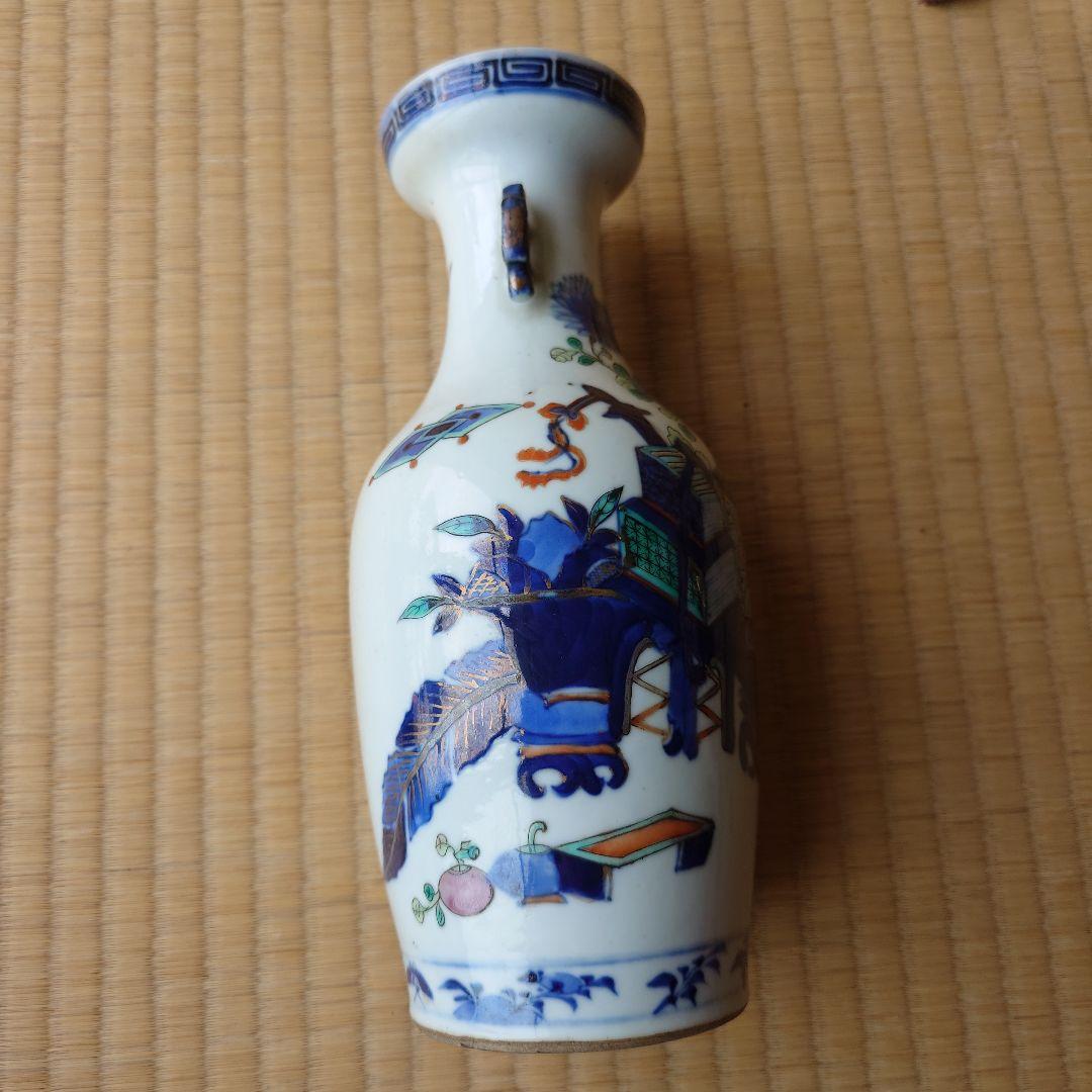 青白磁花瓶 木箱付き（ＡＩ自動入力）