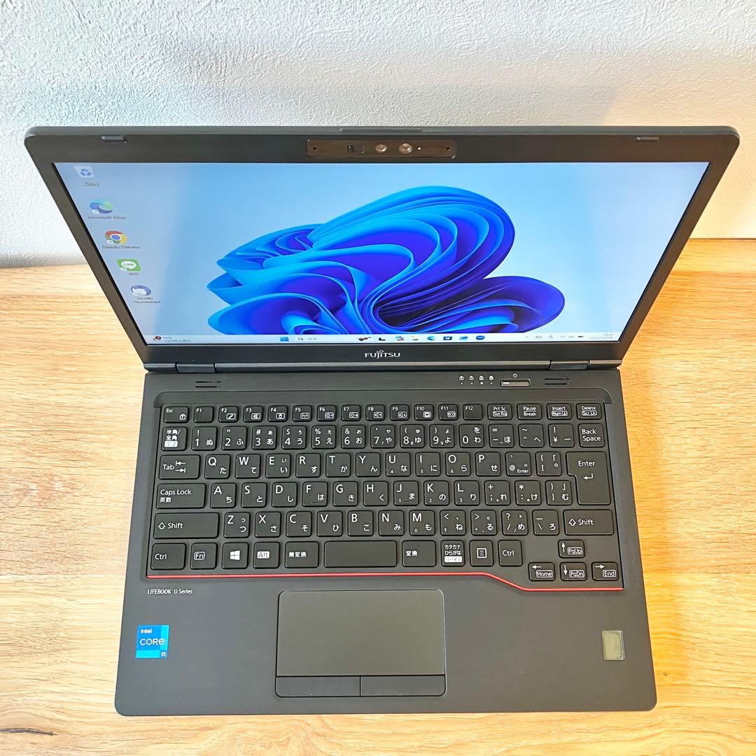 メモリ16GB/SSD/軽量/オフィス/Windows11/黒/ノートパソコン