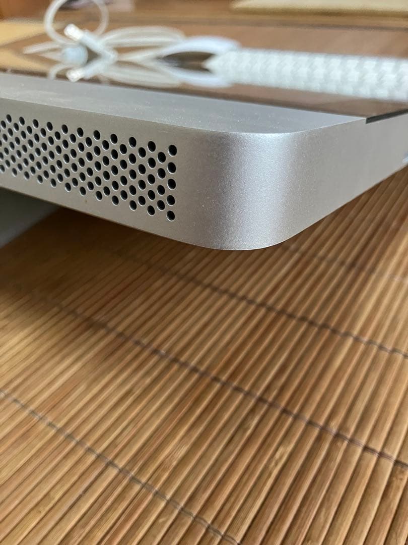 iMac 2011 21.5インチ グレー