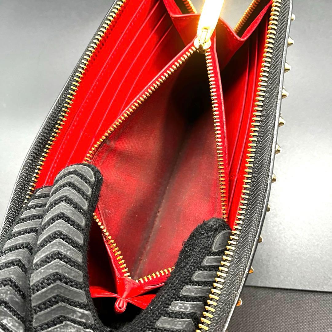 ルブタン 長財布 ラウンドファスナー パネトーネ 金スタッズ レザー シボ革 黒