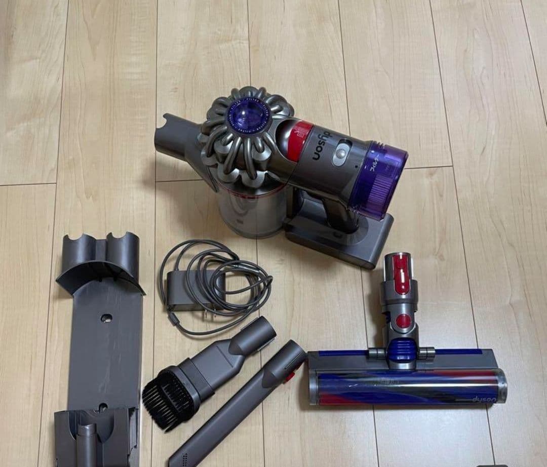 取説コピー無料スタンド付きでダイソン純正コードレスクリーナー V8先着1台