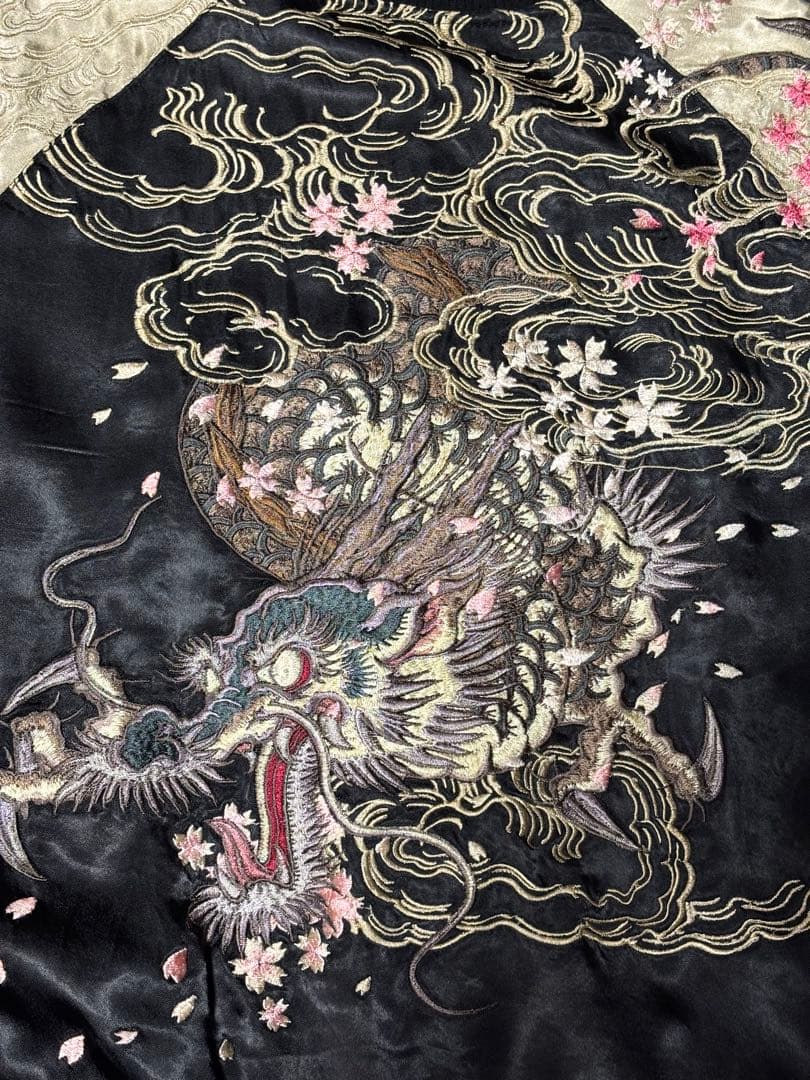 J*?様 【超希少かつ美品】 桜龍柄刺繍 絶版カラー