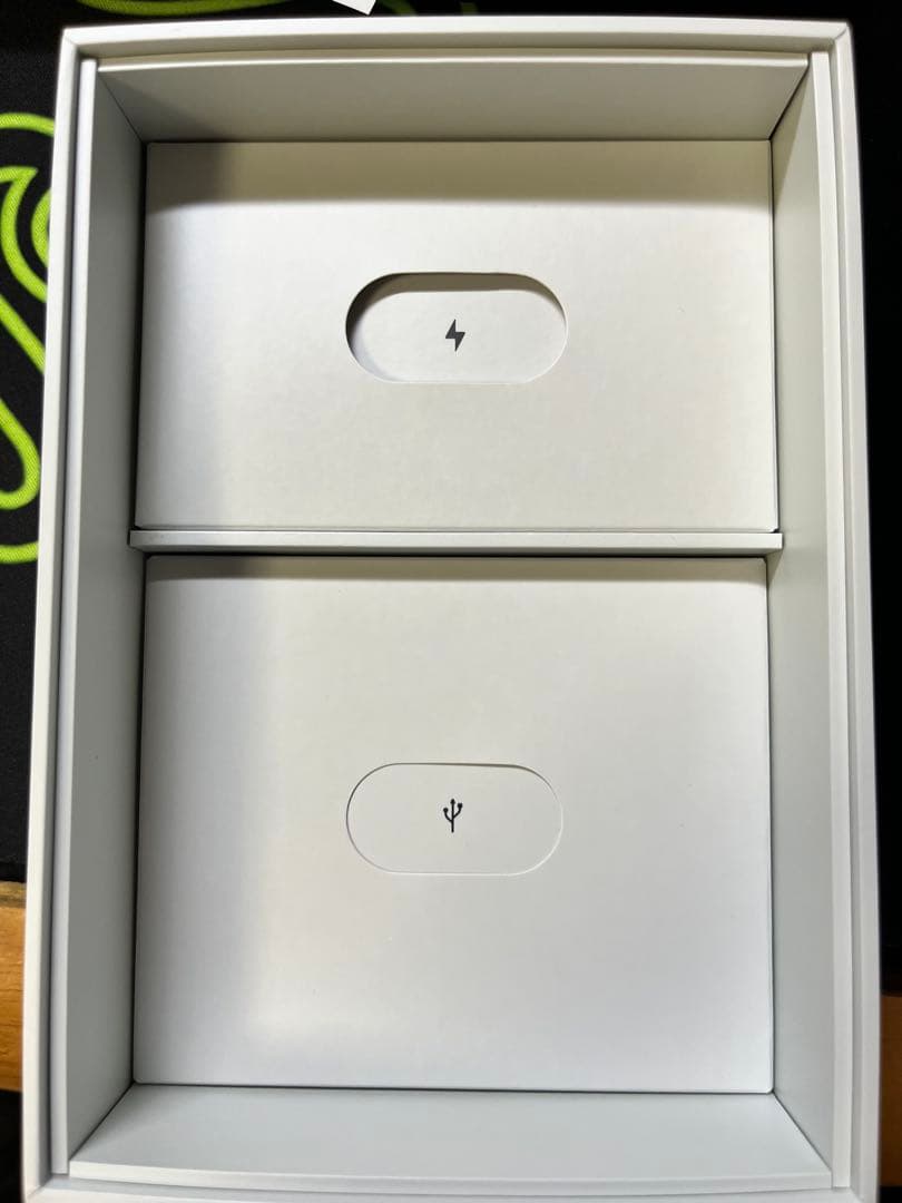 最終値下げ Microsoft Surface Duo 中古品