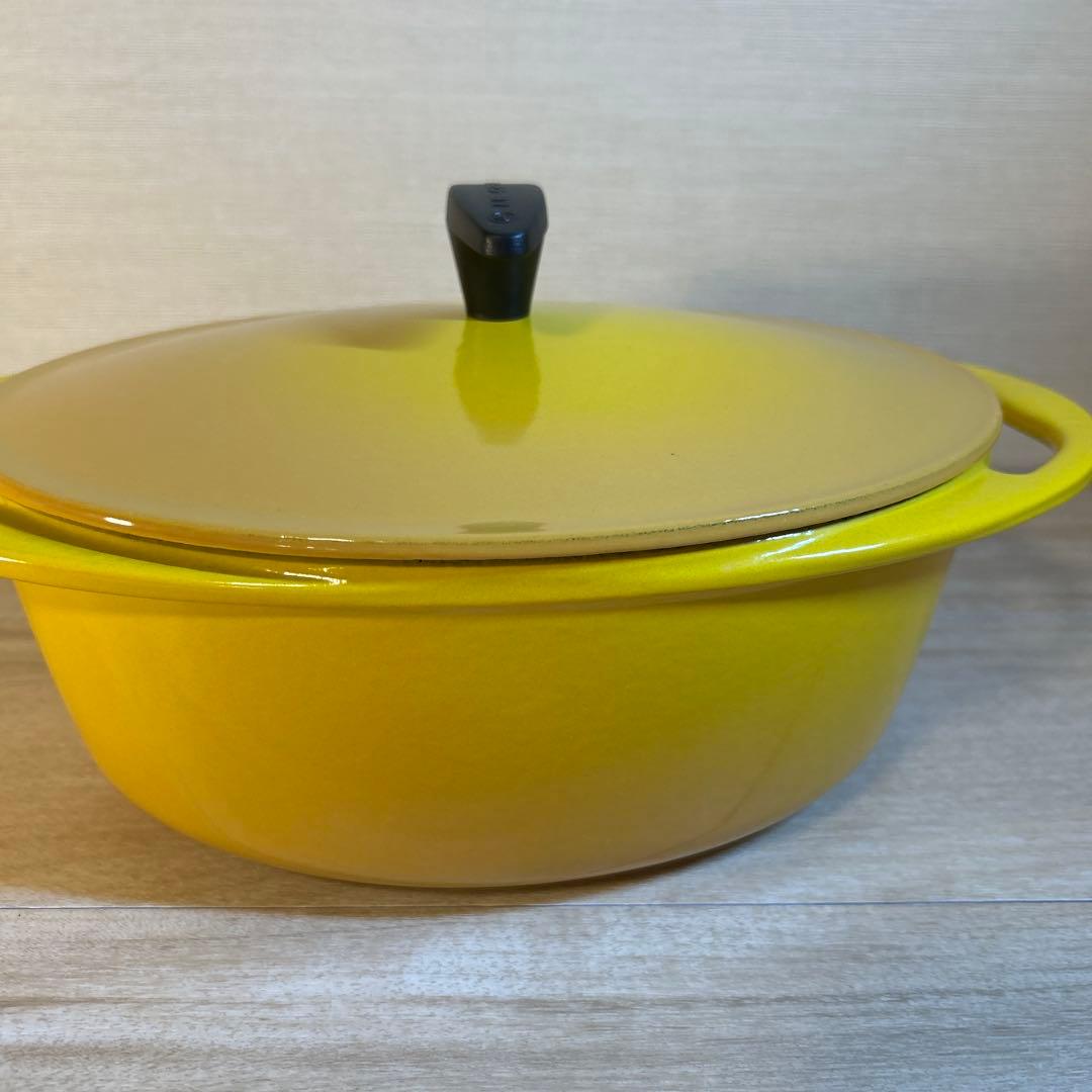ルクルーゼ　センセーション　オーバル　ディジョンイエロー　25cm 両手鍋　鍋