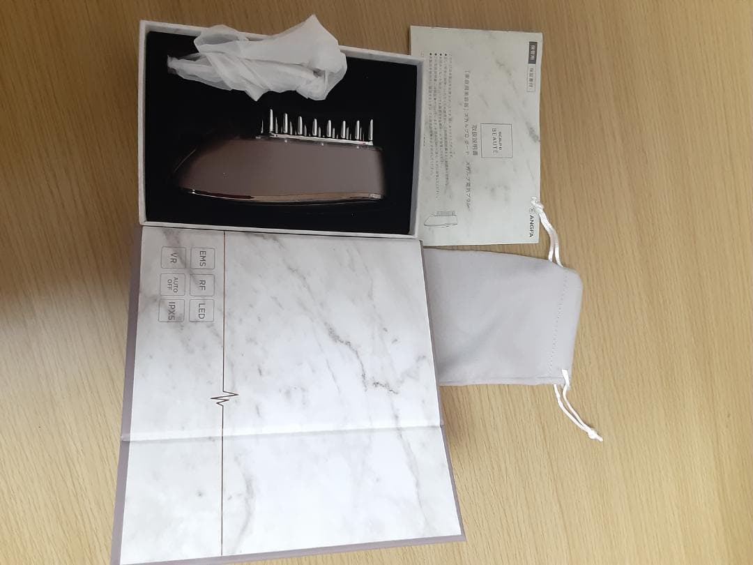 ボーロさん専用【値下げ】ANGFA スカルプブラシ BEAUTE ピンク