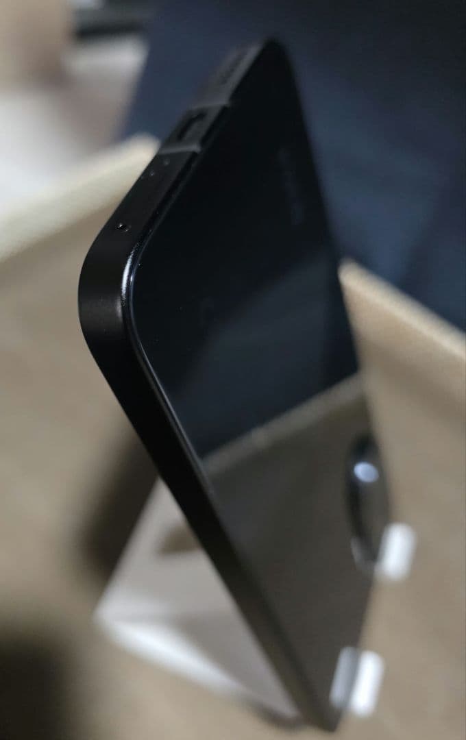 POCO F7 512GB ブラック国内版[美品] ケース、フィルム付属