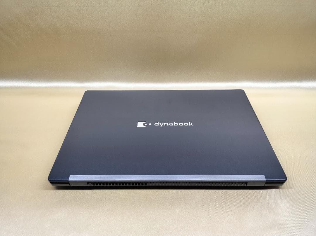 東芝　Dynabook G83/KW　高性能　2023年モデル(K-199)