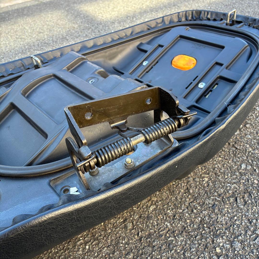 け*る様 HONDAホンダフォルツァMF06 純正シート FORZA250cc