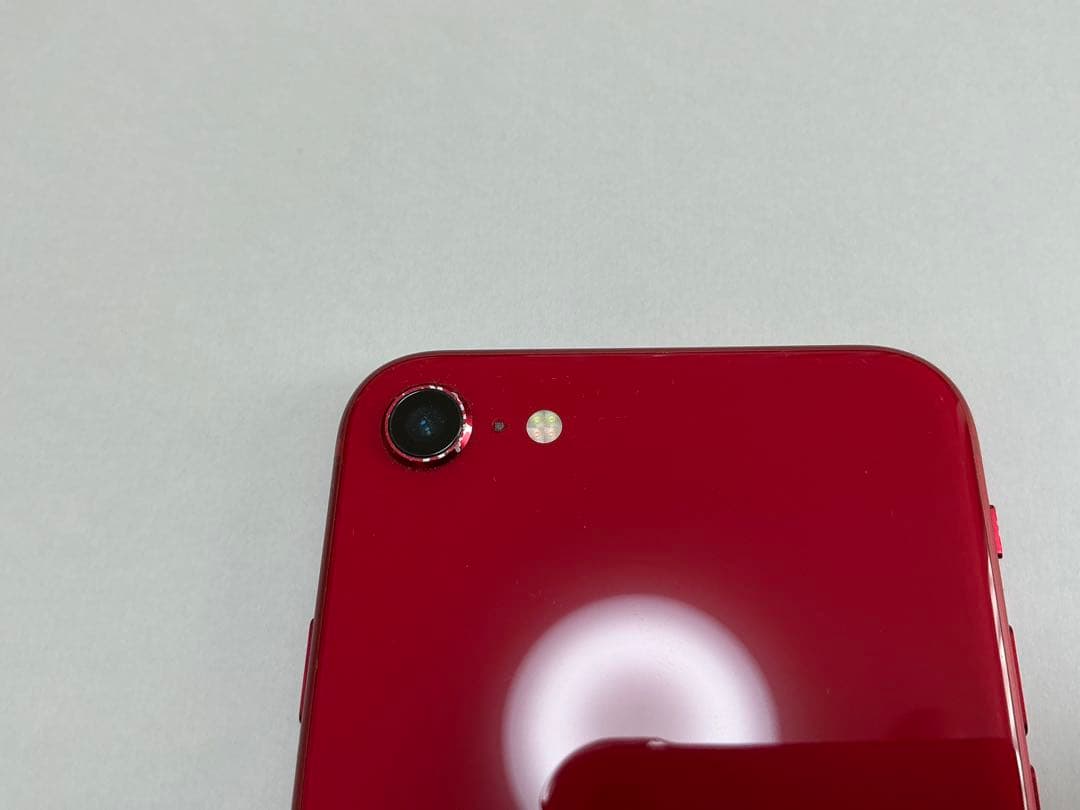 美品　iPhoneSE第二世代64GB 本体のみ