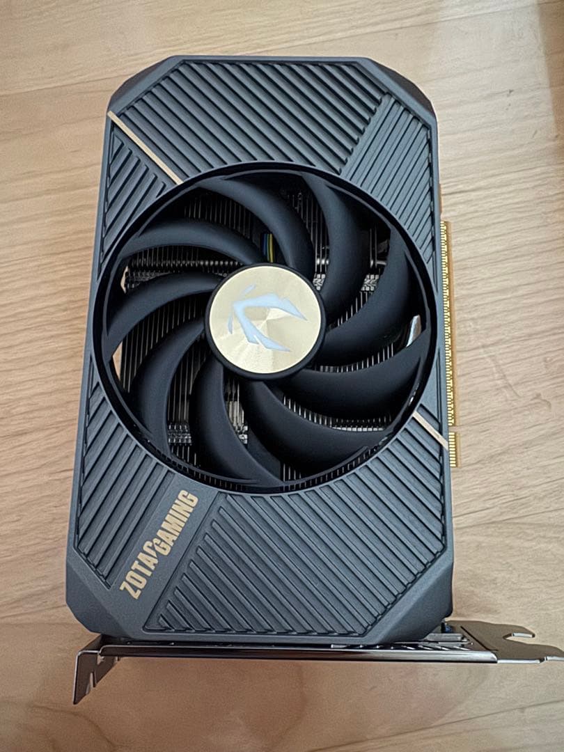 グラフィックボード・グラボ・ビデオカード ZOTAC Geforce RTX5060 8GB GDDR7