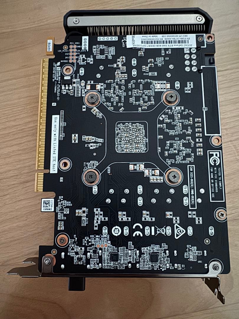 グラフィックボード・グラボ・ビデオカード ZOTAC Geforce RTX5060 8GB GDDR7