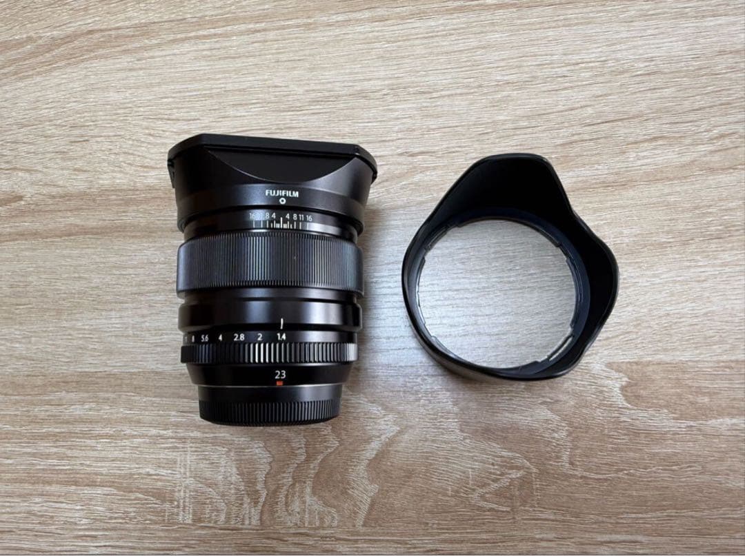 FUJIFILM XF23mmF1.4R 角型フード付 フジノンレンズ