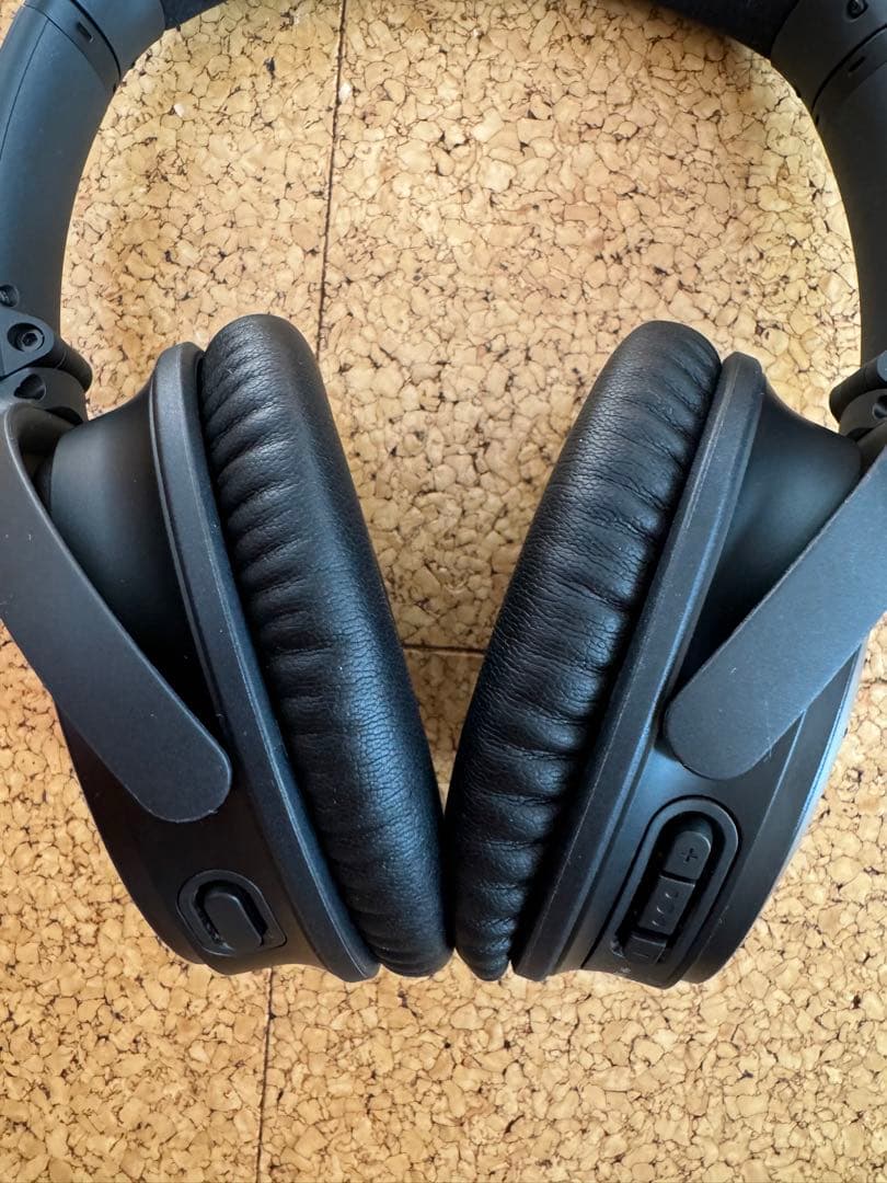 Bose QuietComfort 35ワイヤレスヘッドホン