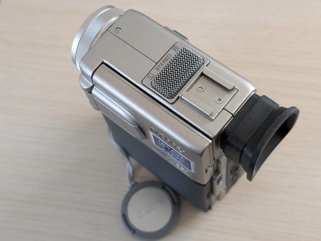 SONY DCR-PC10 MiniDVビデオカメラ 動作品