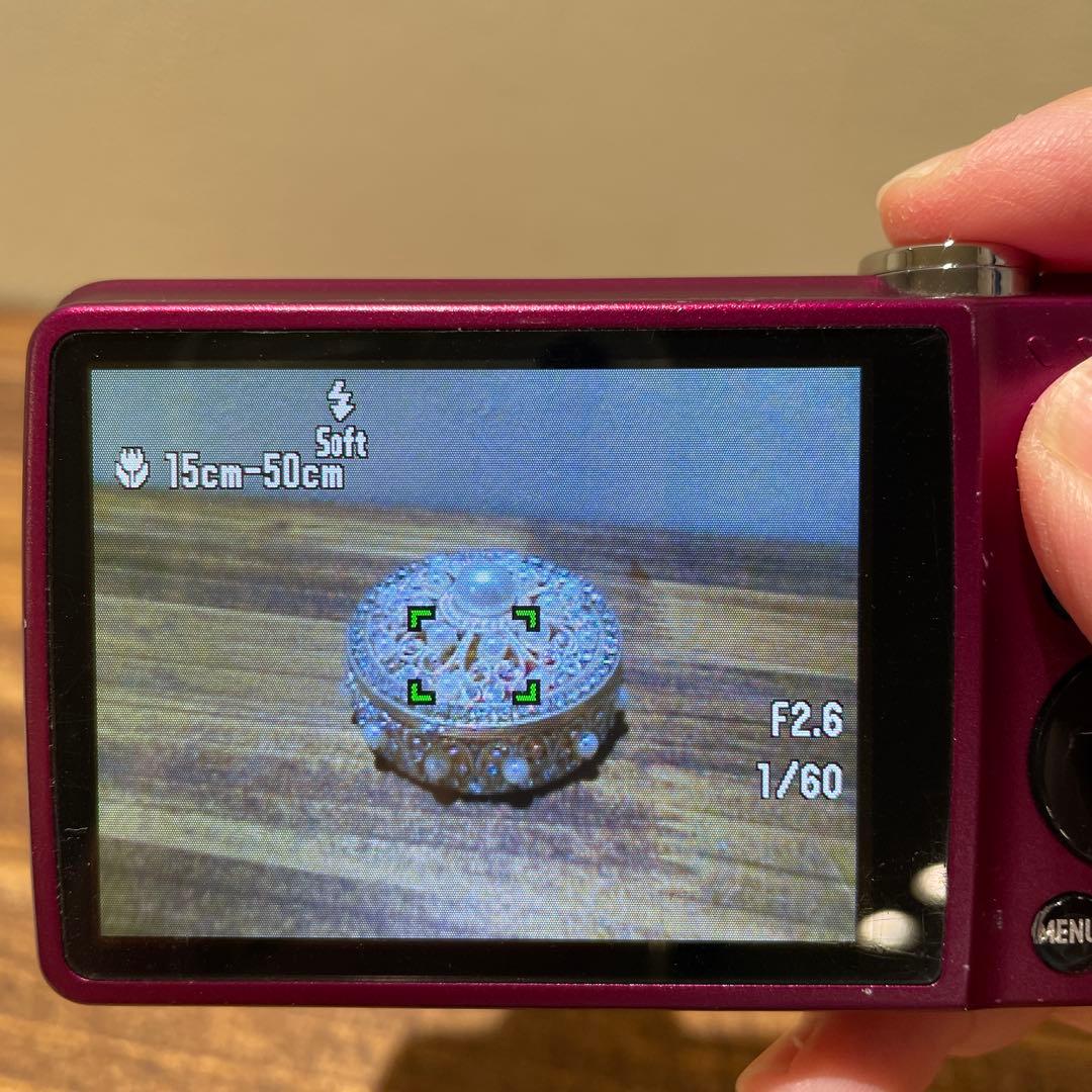 CASIO EXILIM 14.1メガピクセル コンパクトデジタルカメラ