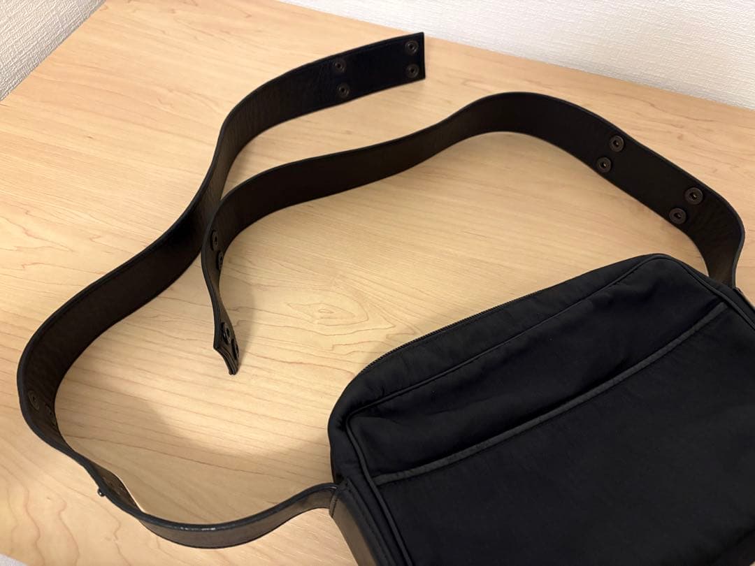 LOEWE ショルダー メッセンジャーバック