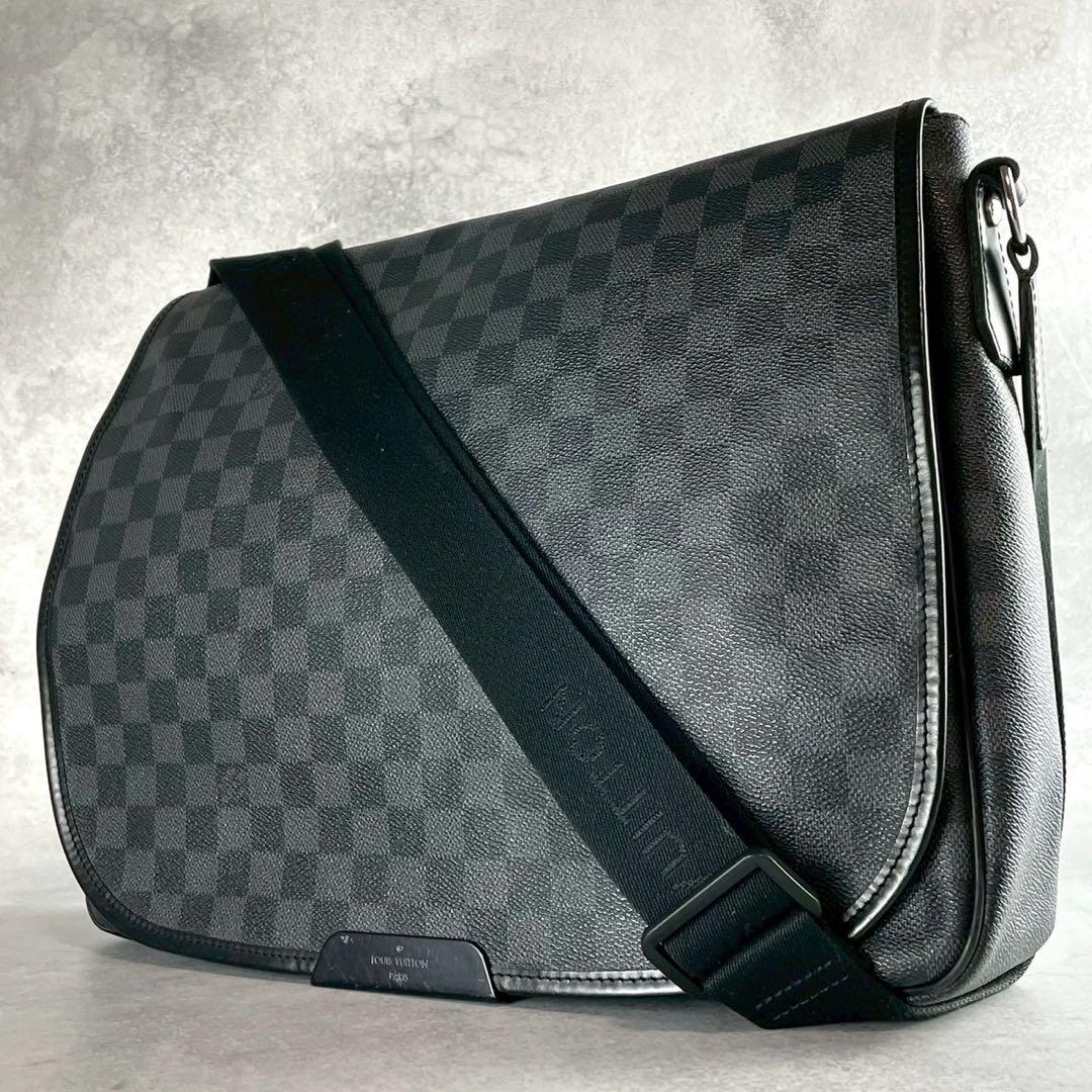 希少　ルイヴィトン　ダミエ　グラフィット　レンツォ　ショルダーバッグ　0200