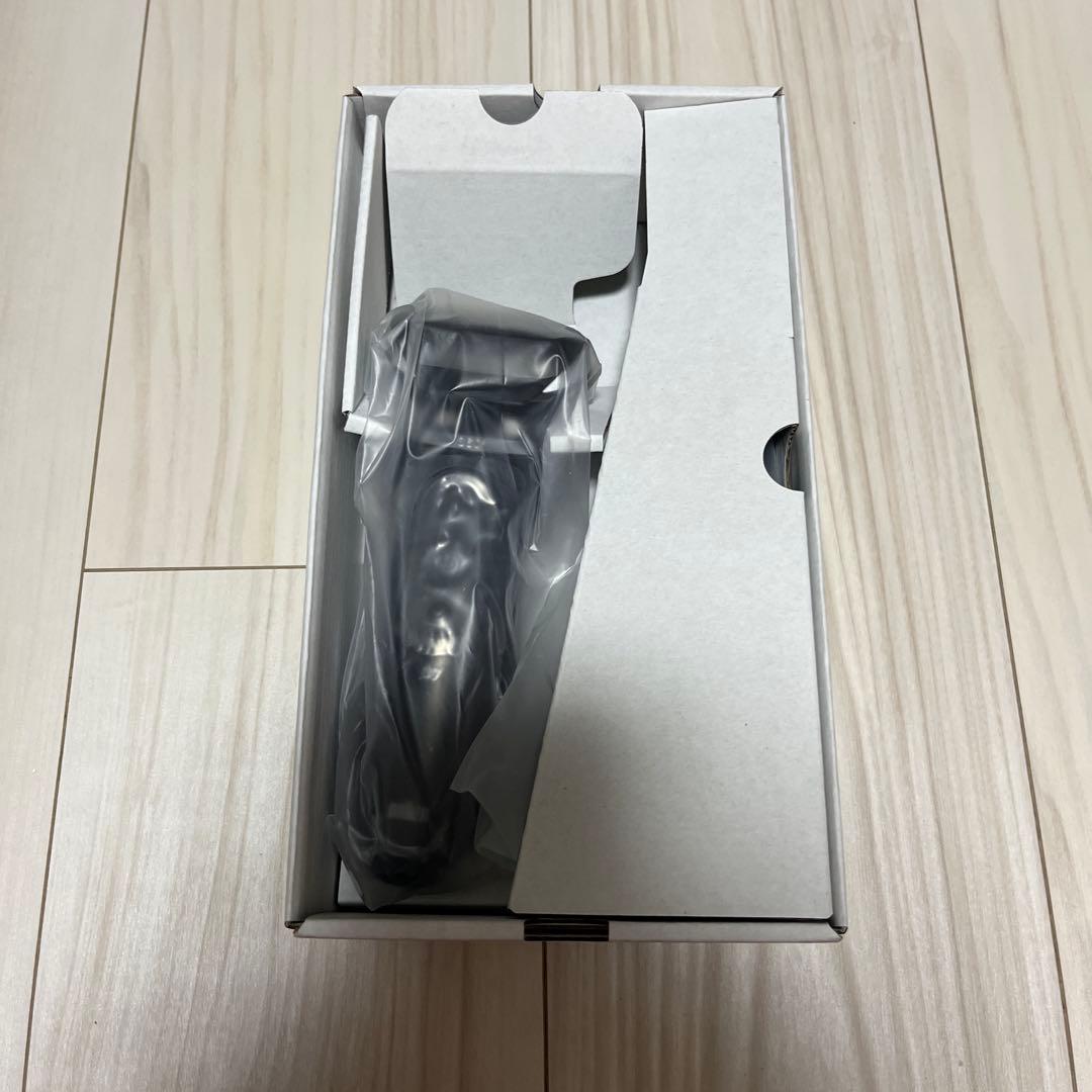 72-n1500s ブラウン BRAUN 電動シェーバー 髭剃り シリーズ7