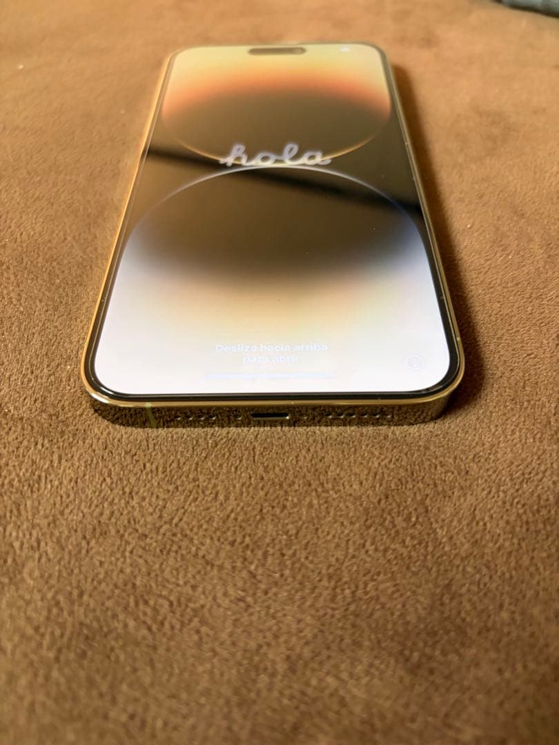 S*a様 iPhone14Pro Max Gold 256GB 本体
