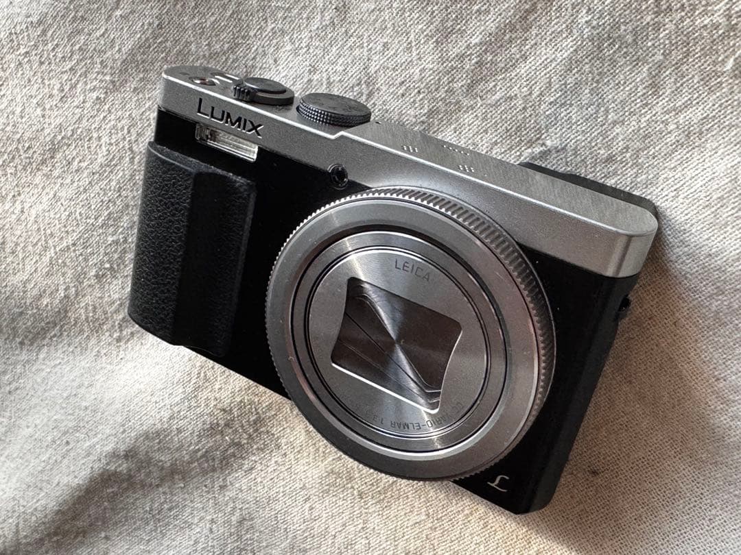 デジタルカメラ Panasonic LUMIX DMC-TZ70 LEICA LENS