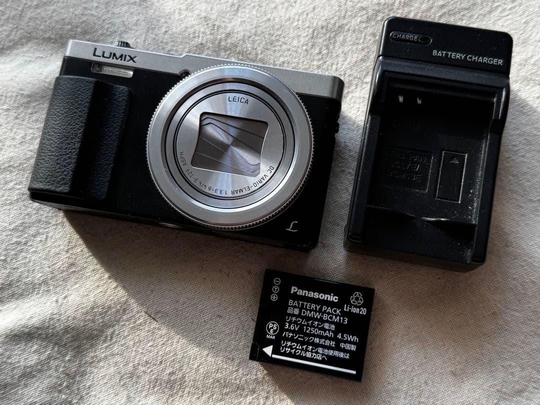 デジタルカメラ Panasonic LUMIX DMC-TZ70 LEICA LENS